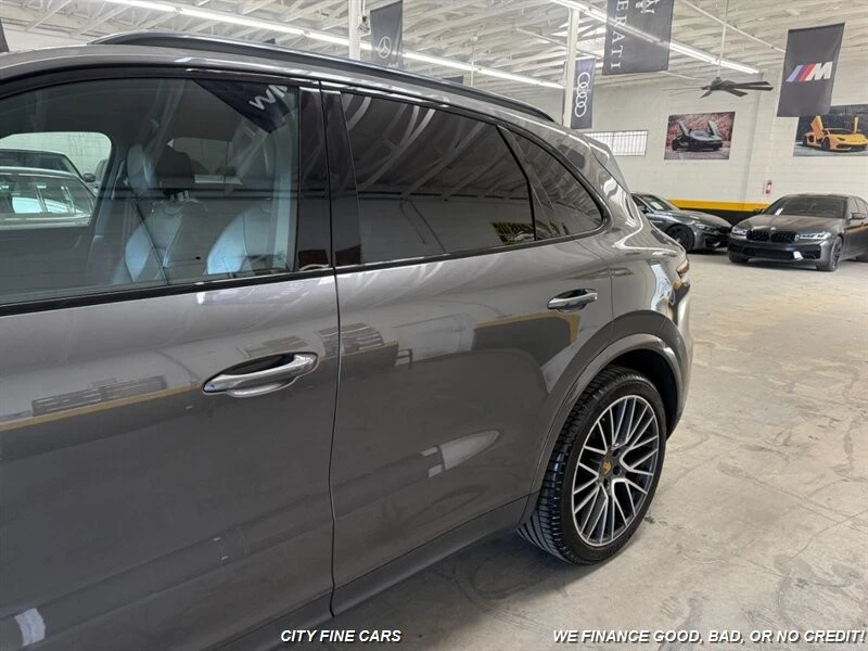 2020 Porsche 9Y0/9Y3 Cayenne - Image 6 of 31