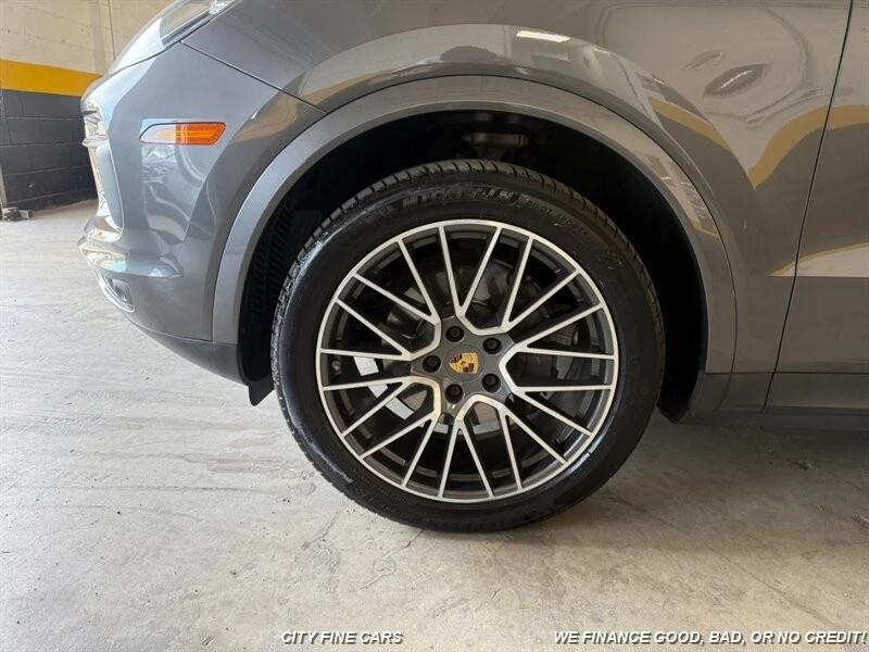 2020 Porsche 9Y0/9Y3 Cayenne - Image 4 of 31