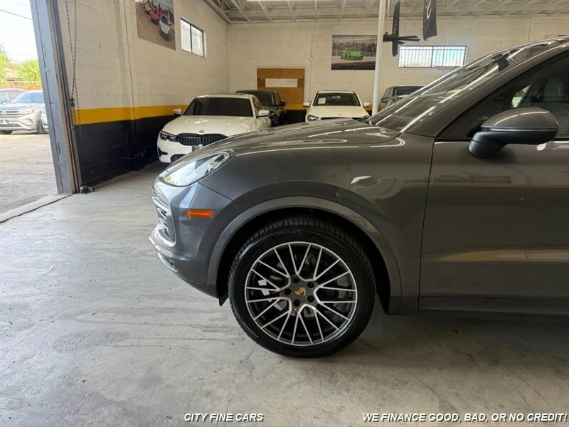 2020 Porsche 9Y0/9Y3 Cayenne - Image 3 of 31