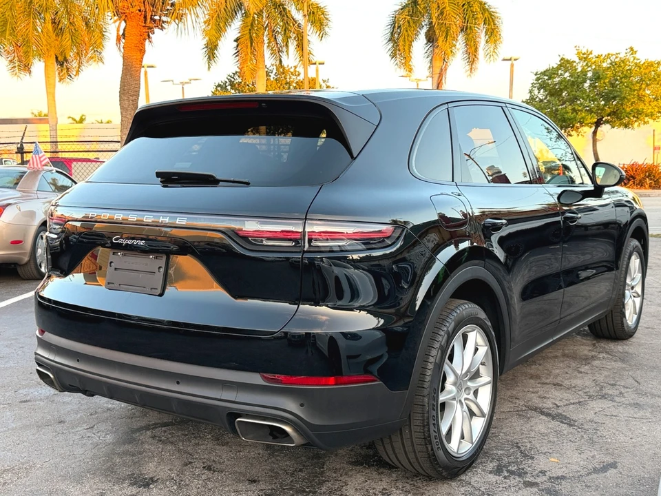 2020 Porsche 9Y0/9Y3 Cayenne - Image 16 of 21