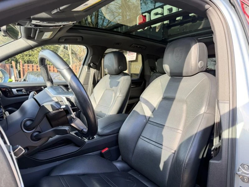 2020 Porsche 9Y0/9Y3 Cayenne - Image 12 of 12