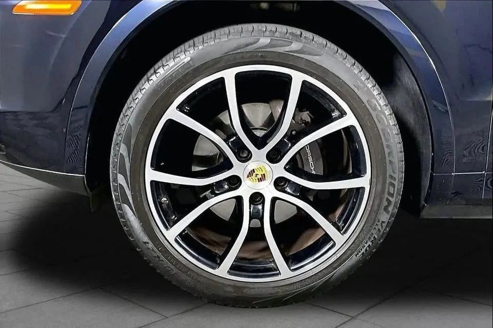2020 Porsche 9Y0/9Y3 Cayenne - Image 9 of 18