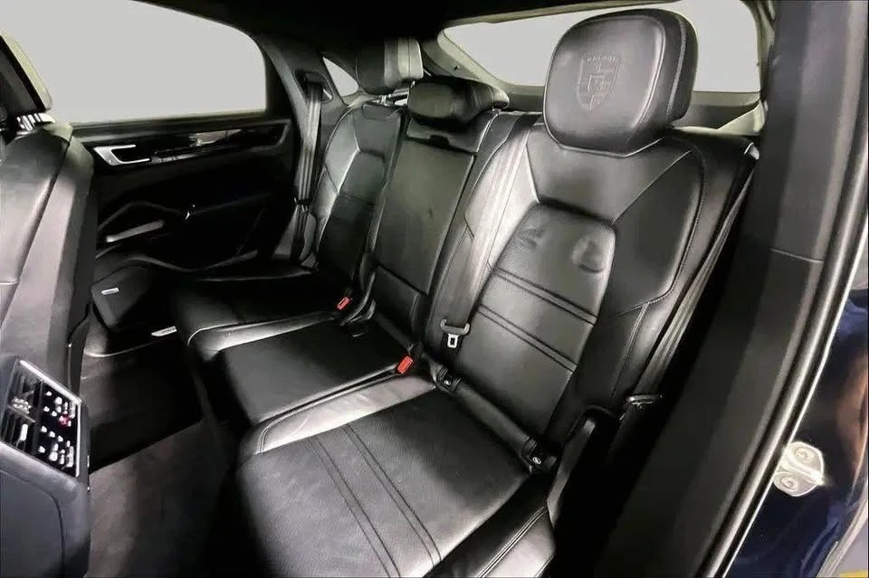 2020 Porsche 9Y0/9Y3 Cayenne - Image 17 of 18