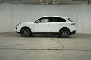 2020 Porsche 9Y0/9Y3 Cayenne - Image 2 of 4