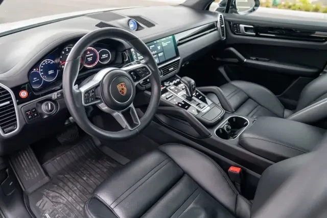 2020 Porsche 9Y0/9Y3 Cayenne - Image 4 of 5