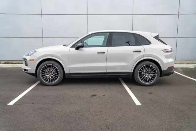 2020 Porsche 9Y0/9Y3 Cayenne - Image 2 of 5
