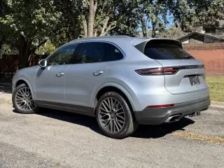 2020 Porsche 9Y0/9Y3 Cayenne - Image 3 of 4