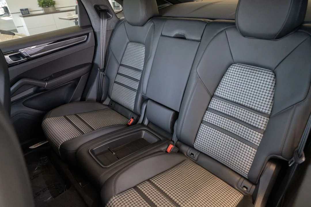 2020 Porsche 9Y0/9Y3 Cayenne - Image 10 of 18