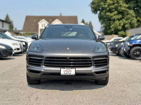 2020 Porsche Cayenne Coupe Sport Chrono Package