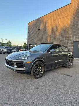 2020 Porsche Cayenne E-Hybrid Coupe
