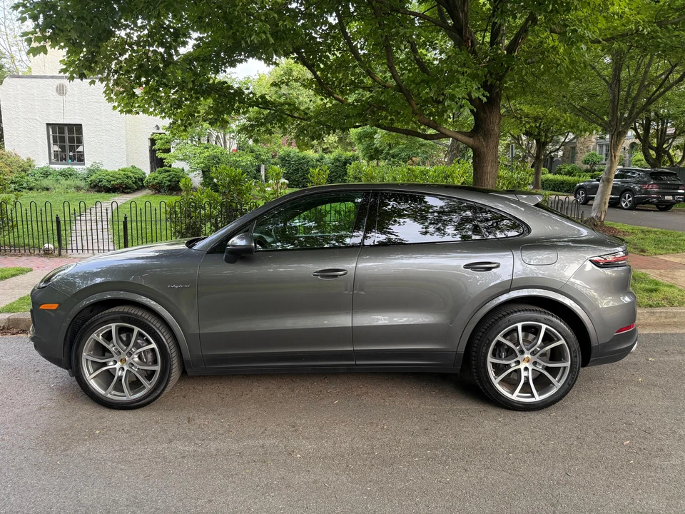 2020 Porsche 9Y0/9Y3 Cayenne - Image 14 of 31