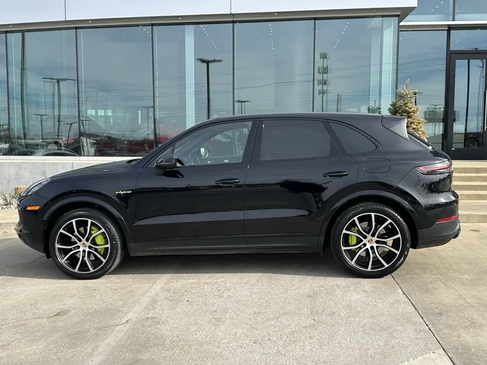 2020 Porsche 9Y0/9Y3 Cayenne - Image 2 of 7