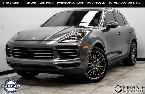 2020 Porsche Cayenne E-Hybrid Sport Utility 4D
