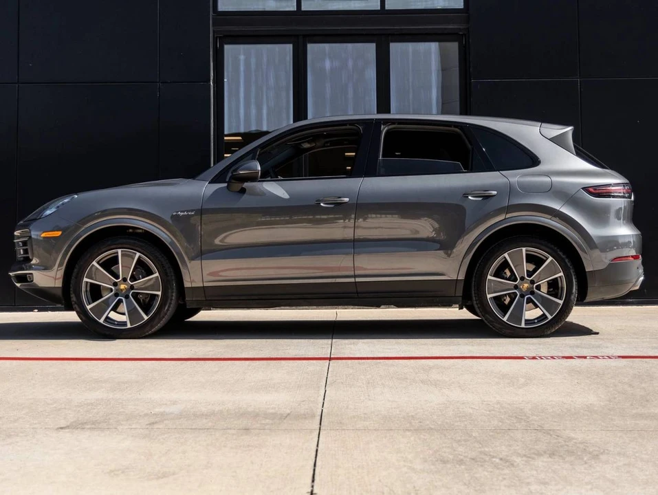 2020 Porsche 9Y0/9Y3 Cayenne - Image 2 of 5