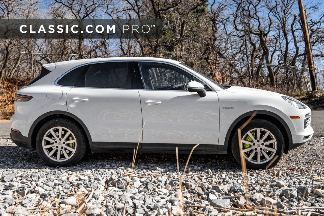 2020 Porsche 9Y0/9Y3 Cayenne - Image 4 of 20