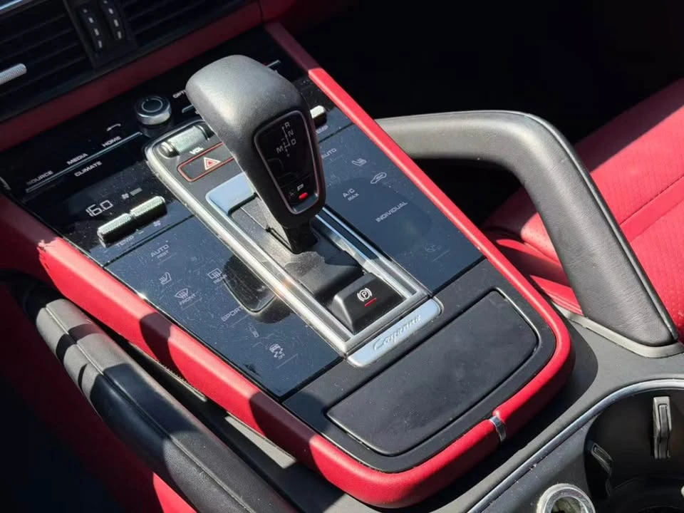 2020 Porsche 9Y0/9Y3 Cayenne - Image 15 of 20
