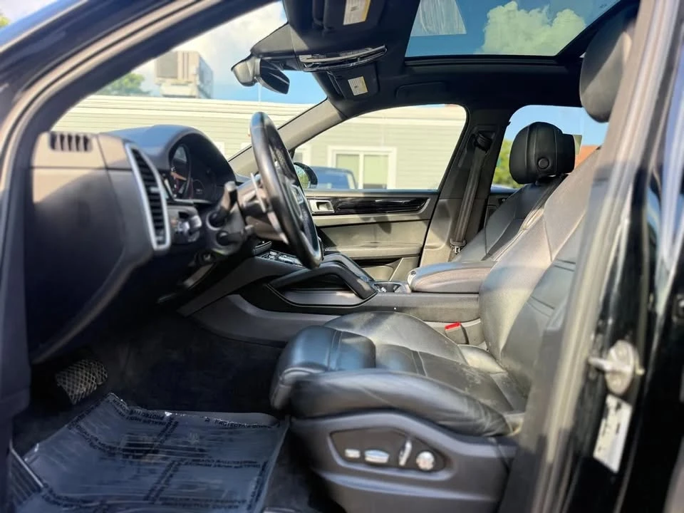 2020 Porsche 9Y0/9Y3 Cayenne - Image 9 of 20