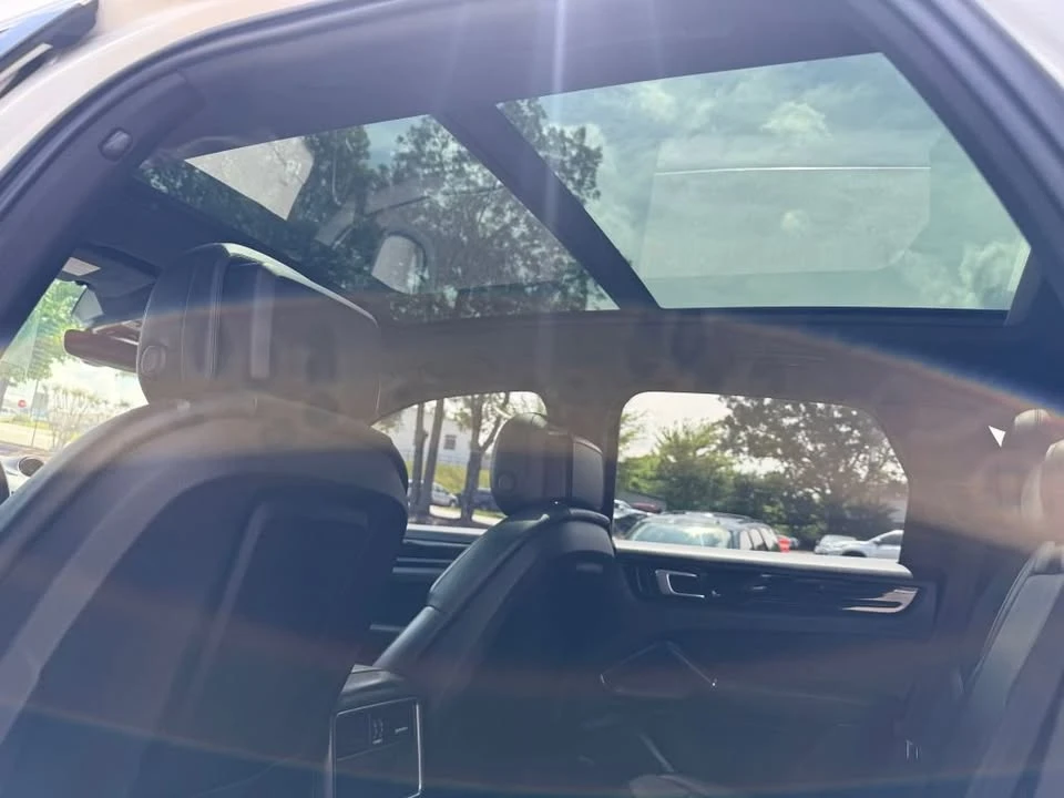 2020 Porsche 9Y0/9Y3 Cayenne - Image 19 of 20