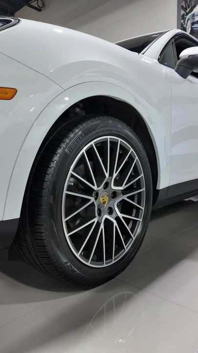 2020 Porsche 9Y0/9Y3 Cayenne - Image 2 of 3