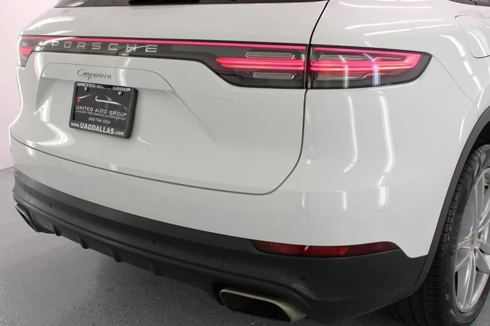 2020 Porsche 9Y0/9Y3 Cayenne - Image 18 of 19