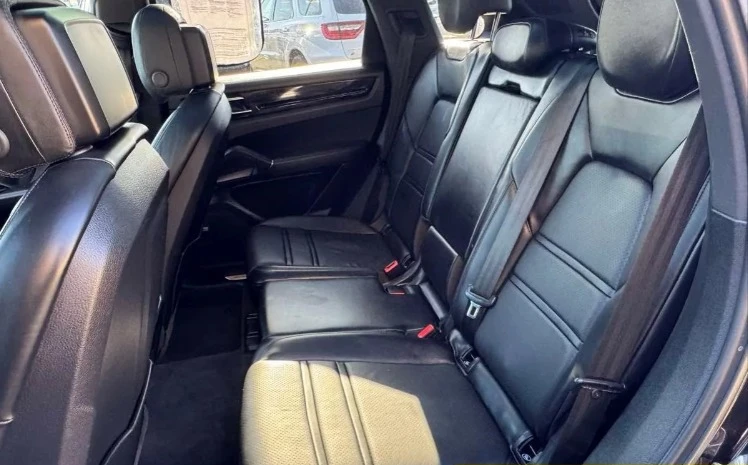 2020 Porsche 9Y0/9Y3 Cayenne - Image 11 of 12
