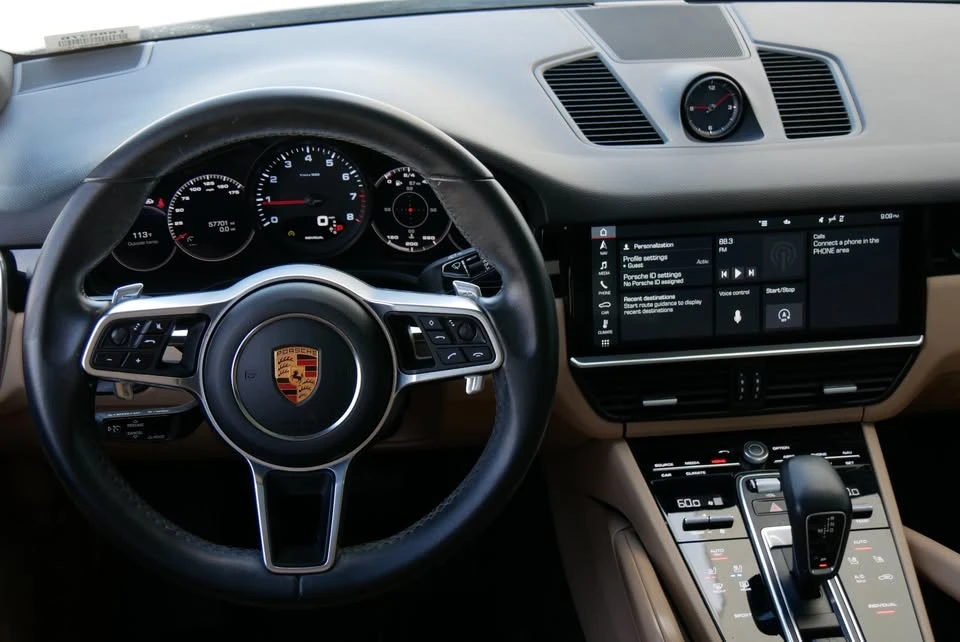 2020 Porsche 9Y0/9Y3 Cayenne - Image 15 of 17