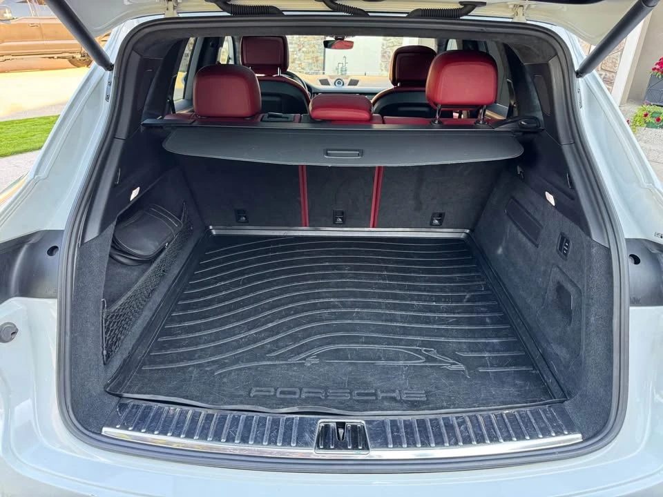 2020 Porsche 9Y0/9Y3 Cayenne - Image 16 of 18