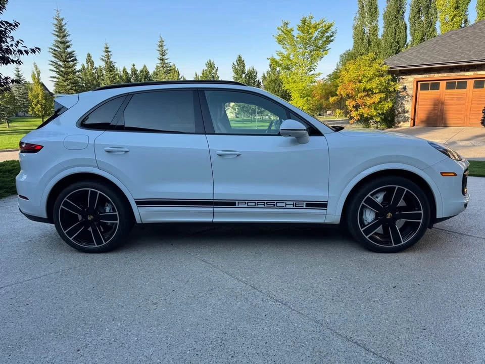 2020 Porsche 9Y0/9Y3 Cayenne - Image 2 of 18