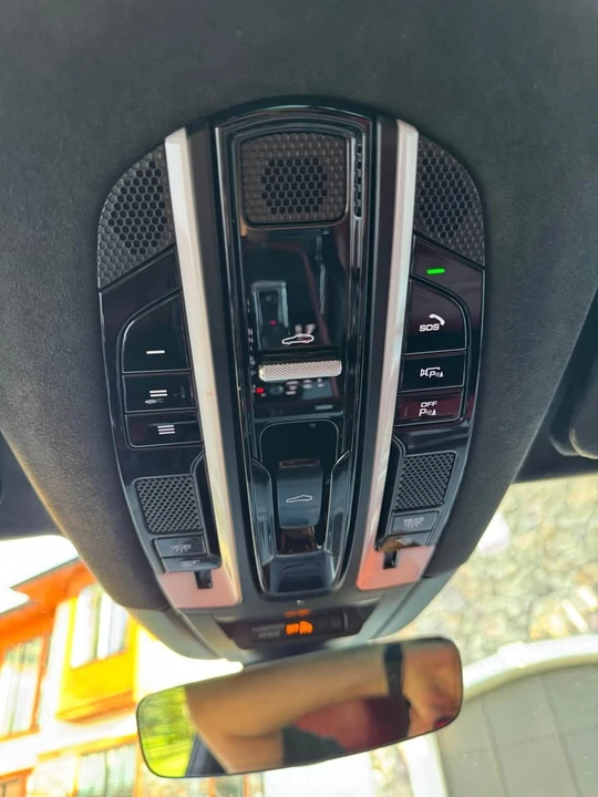 2020 Porsche 9Y0/9Y3 Cayenne - Image 10 of 18