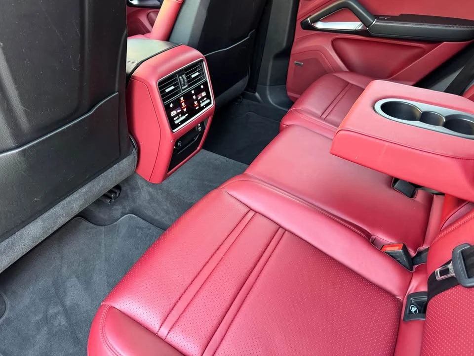 2020 Porsche 9Y0/9Y3 Cayenne - Image 17 of 18
