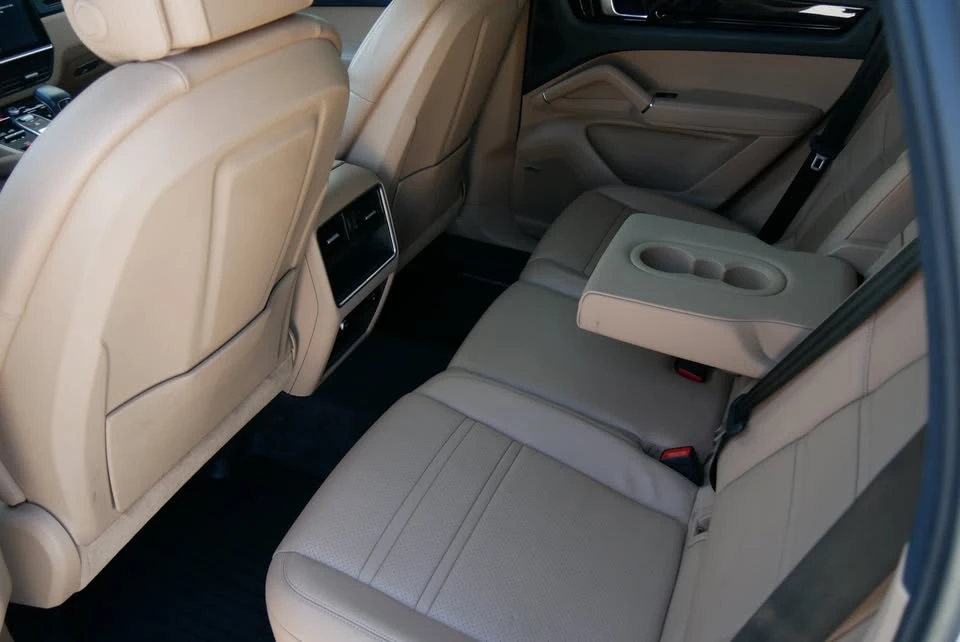 2020 Porsche 9Y0/9Y3 Cayenne - Image 8 of 17