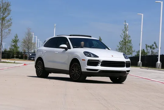 2020 Porsche Cayenne Premium Package