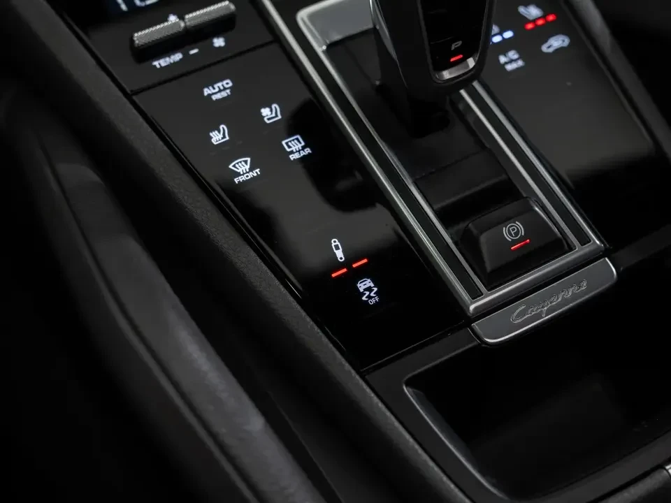2020 Porsche 9Y0/9Y3 Cayenne - Image 17 of 20
