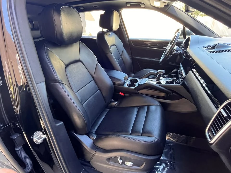 2020 Porsche 9Y0/9Y3 Cayenne - Image 16 of 20