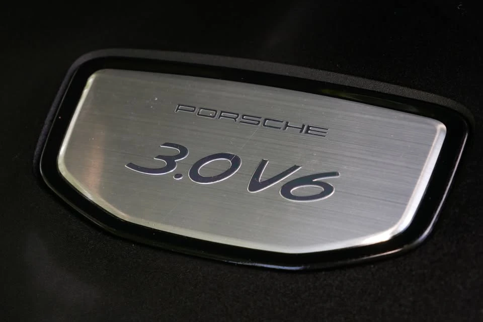 2020 Porsche 9Y0/9Y3 Cayenne - Image 12 of 20