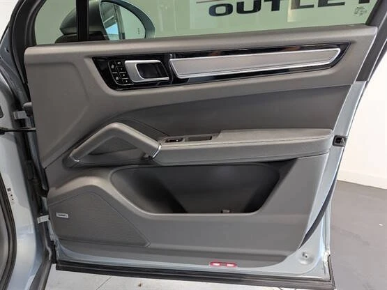 2020 Porsche 9Y0/9Y3 Cayenne - Image 20 of 20