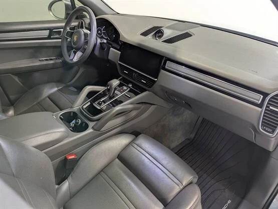 2020 Porsche 9Y0/9Y3 Cayenne - Image 10 of 20