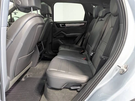 2020 Porsche 9Y0/9Y3 Cayenne - Image 13 of 20