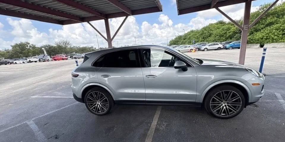 2020 Porsche 9Y0/9Y3 Cayenne - Image 5 of 14