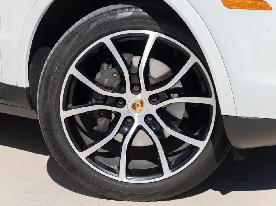 2020 Porsche 9Y0/9Y3 Cayenne - Image 8 of 20