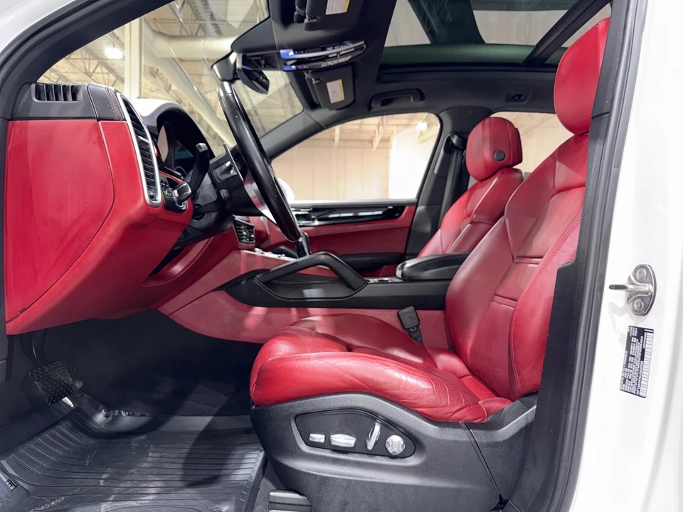 2020 Porsche 9Y0/9Y3 Cayenne - Image 11 of 12