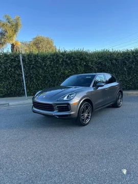 2020 Porsche Cayenne Premium