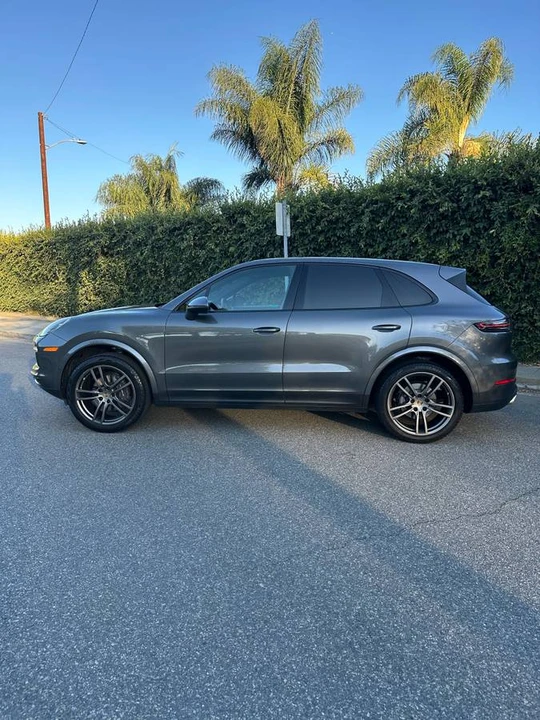 2020 Porsche 9Y0/9Y3 Cayenne - Image 8 of 18