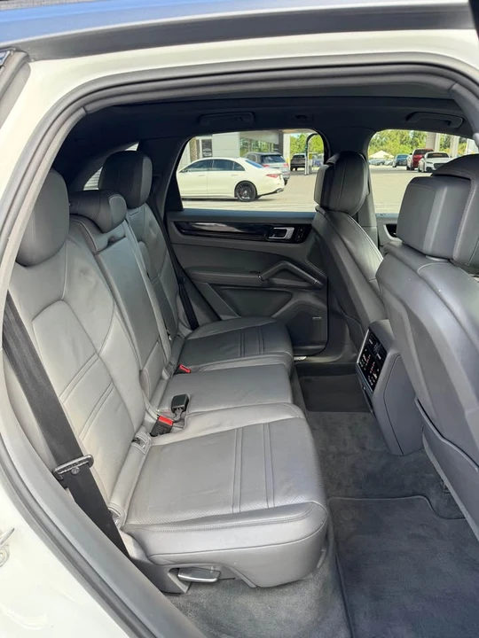 2020 Porsche 9Y0/9Y3 Cayenne S - Image 19 of 20