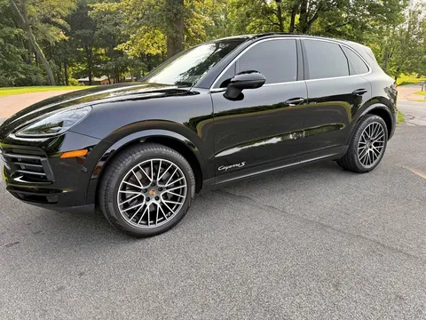 2020 Porsche Cayenne S Sport Utility 4D