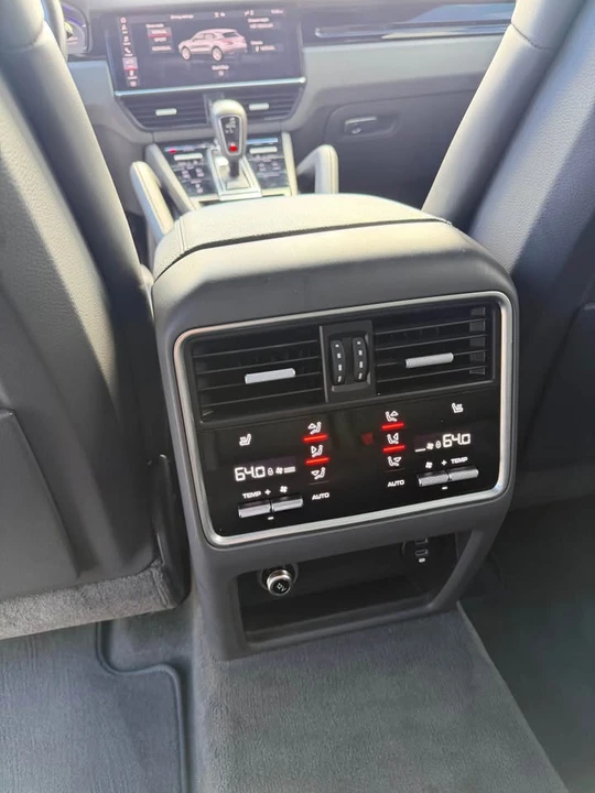 2020 Porsche 9Y0/9Y3 Cayenne S - Image 15 of 20