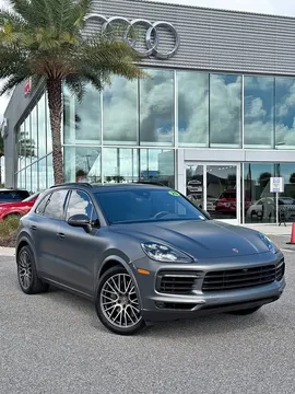 2020 Porsche Cayenne S Sport Utility 4D