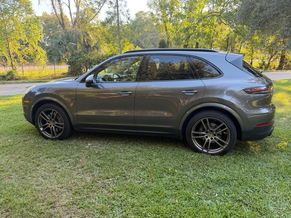 2020 Porsche 9Y0/9Y3 Cayenne S - Image 13 of 31