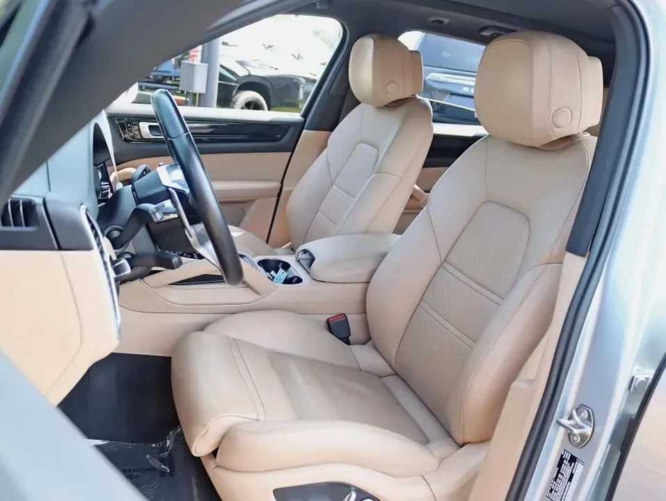 2020 Porsche 9Y0/9Y3 Cayenne - Image 18 of 20