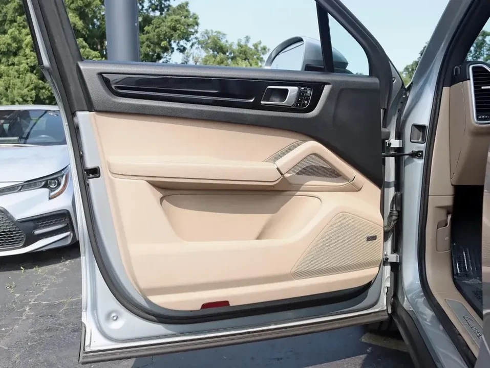 2020 Porsche 9Y0/9Y3 Cayenne - Image 19 of 20
